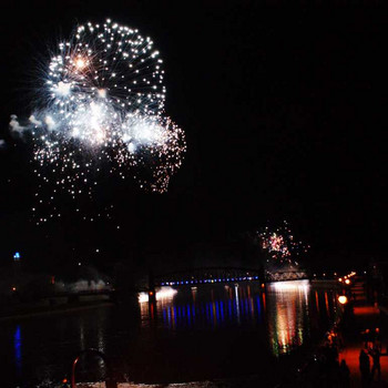 Elbe in Flammen