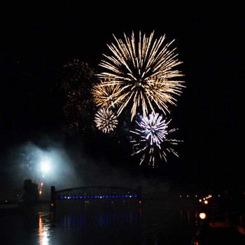 Elbe in Flammen
