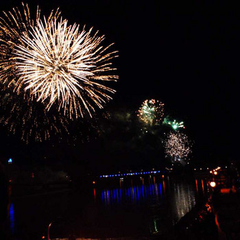 Elbe in Flammen