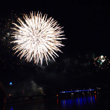 Elbe in Flammen